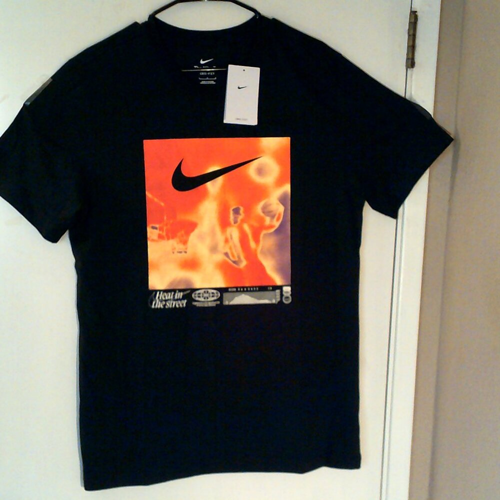 NEW NIKE Dri-FIT BASKETBALL "Heat Map Tee" MEN'S BLACK RED T-SHIRT XL FJ2334-010